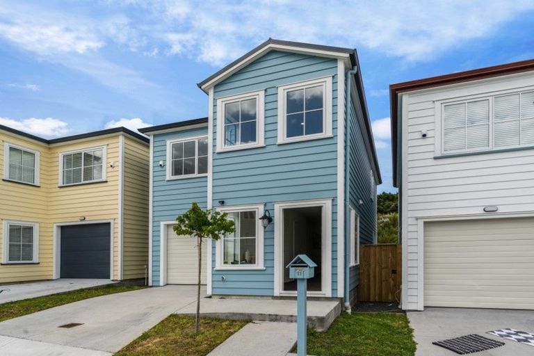 Photo of property in 11 Fernly Rise, Flat Bush, Auckland, 2019