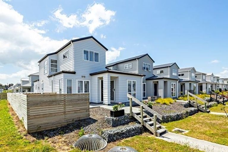 Photo of property in 9 Tribute Loop, Takanini, 2112