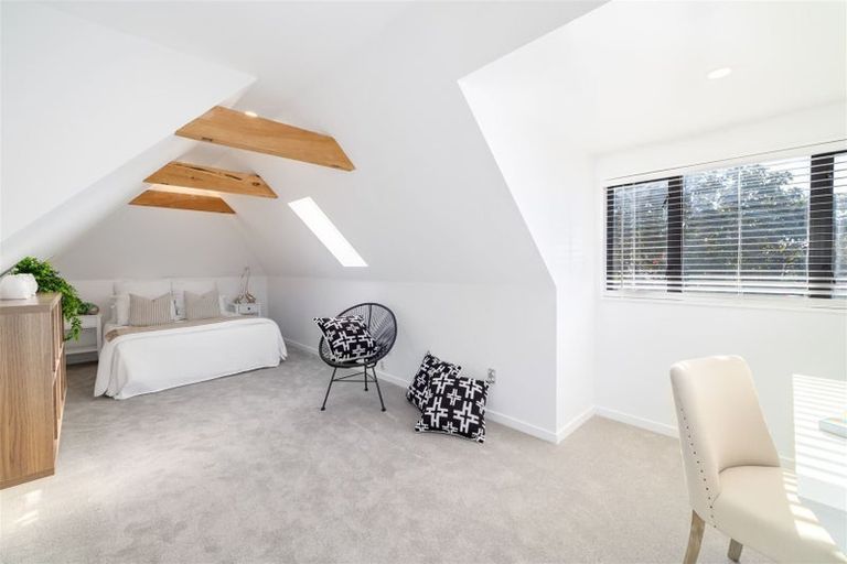 Photo of property in 57 Wairakei Road, Bryndwr, Christchurch, 8052