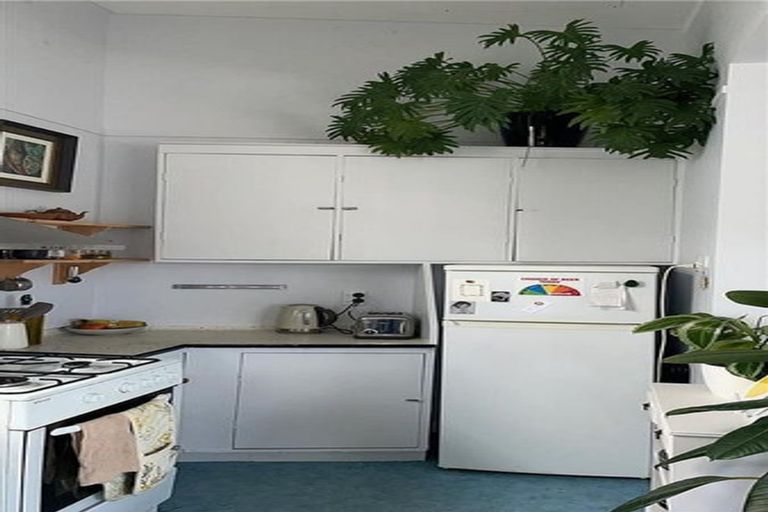 Photo of property in 23 Nairn Street, Mount Cook, Wellington, 6011