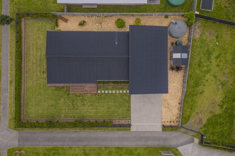 Photo of property in 23 Navigation Drive, Cooks Beach, Whitianga, 3591