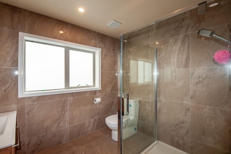 Photo of property in 86 Melksham Drive, Churton Park, Wellington, 6037