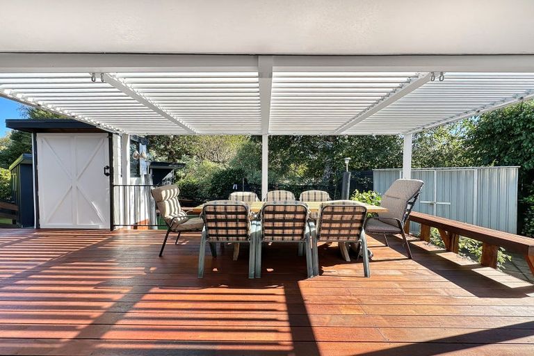 Photo of property in 11 Gibbs Place, Kinloch, Taupo, 3377