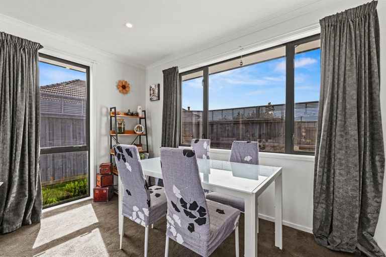 Photo of property in 414 Bower Avenue, Parklands, Christchurch, 8083