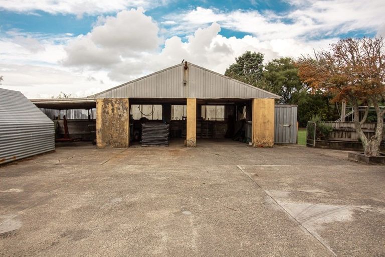 Photo of property in 181a Queen Street, Westport, 7825