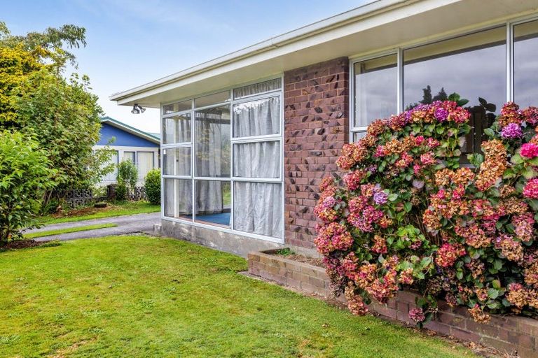 Photo of property in 9 Oberon Street, Stratford, 4332