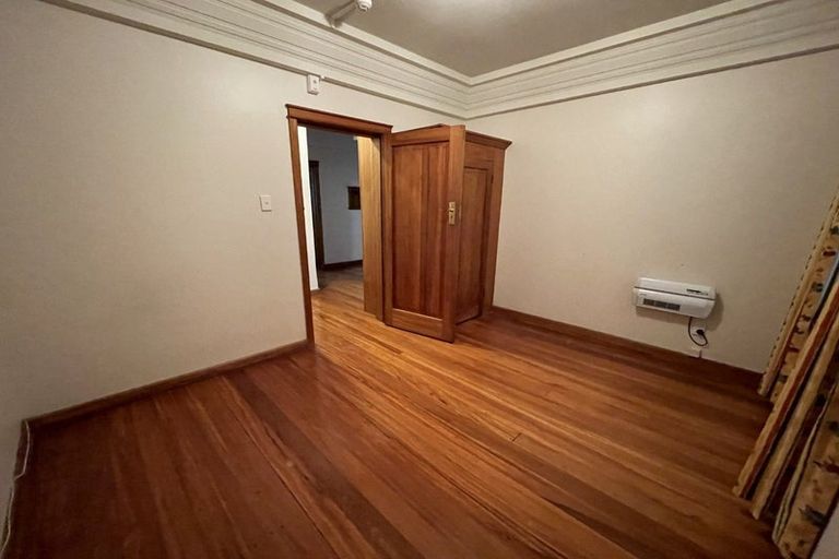 Photo of property in Westhaven Apartments, 11/127u Molesworth Street, Thorndon, Wellington, 6011