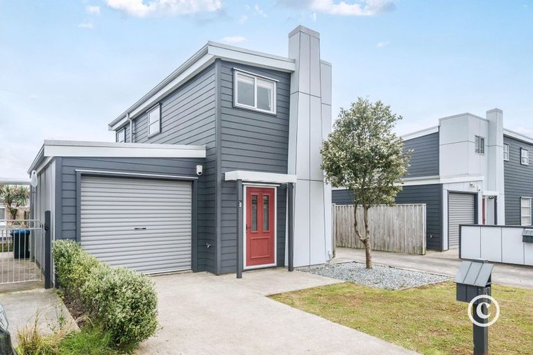 Photo of property in 14-f2 Tireti Road, Titahi Bay, Porirua, 5022