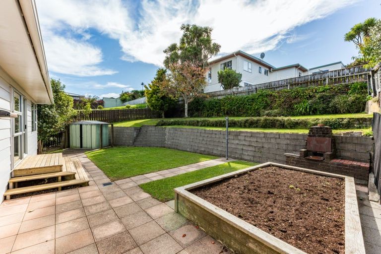 Photo of property in 5 Romesdale Road, Papakowhai, Porirua, 5024