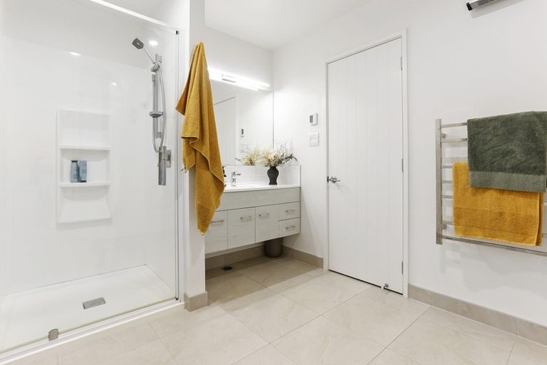 Photo of property in 112 Squadron Drive, Hobsonville, Auckland, 0616