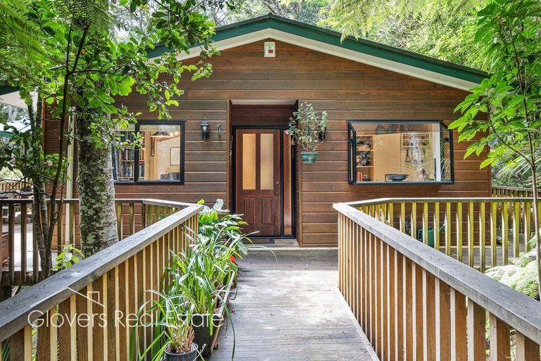 Photo of property in 157b Konini Road, Titirangi, Auckland, 0604