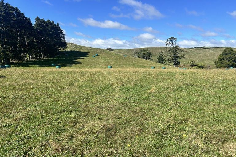 Photo of property in 741 Upland Road, Egmont Village, New Plymouth, 4372