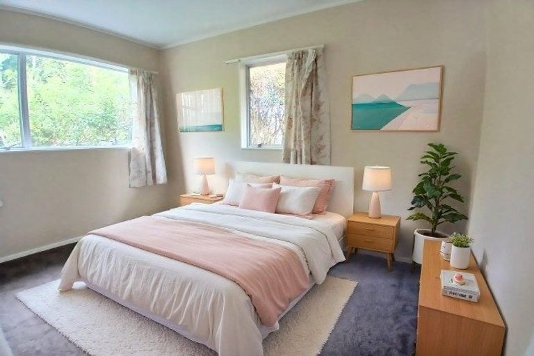Photo of property in 100a Broderick Road, Johnsonville, Wellington, 6037