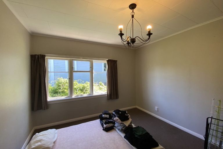 Photo of property in 49 Pembroke Road, Northland, Wellington, 6012