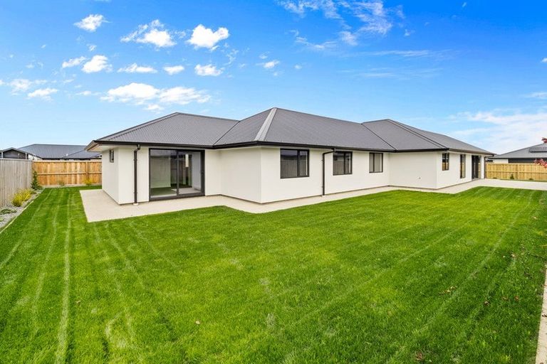 Photo of property in 6 Meadow Lane, Tinwald, Ashburton, 7700