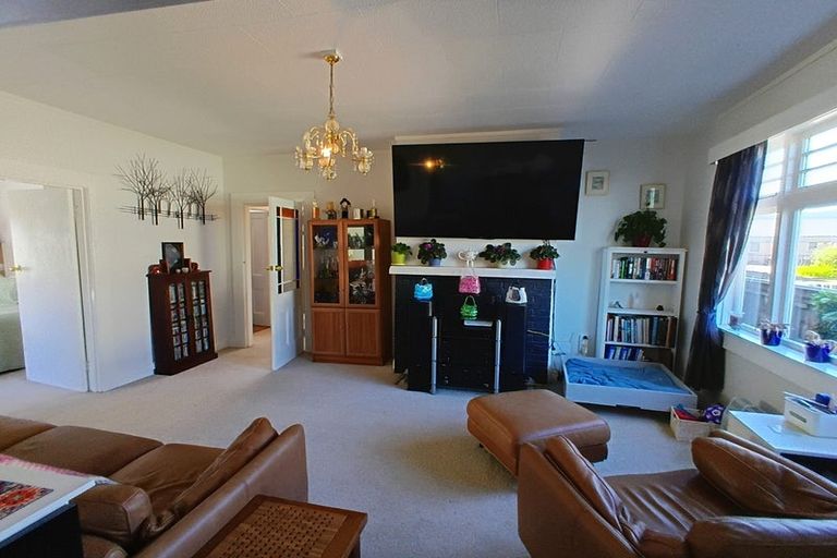 Photo of property in 44 Adderley Street, Westport, 7825