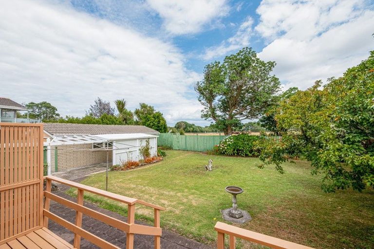 Photo of property in 123 Muir Avenue, Mangere Bridge, Auckland, 2022
