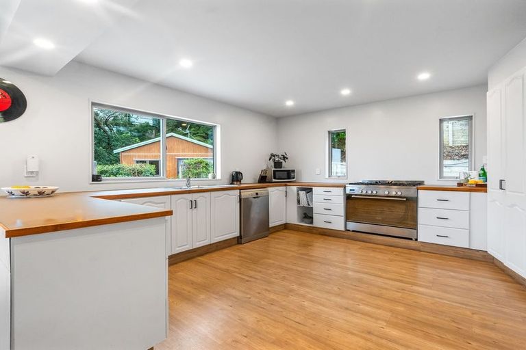 Photo of property in 8 Sullivans Road, Paihia, 0200