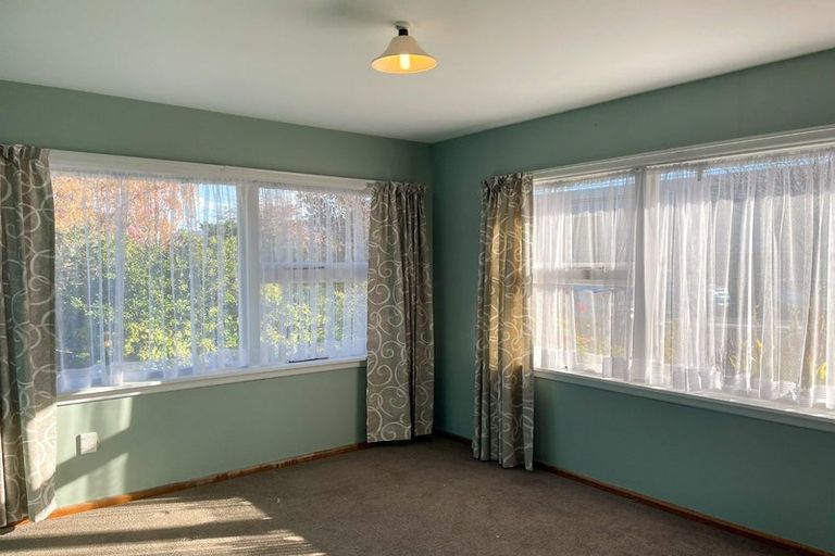 Photo of property in 2/11 Maxwell Street, Riccarton, Christchurch, 8041