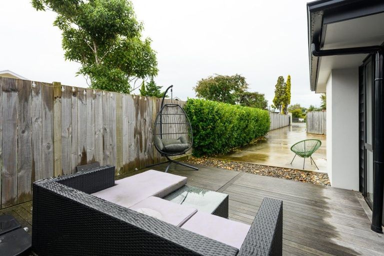 Photo of property in 6 Ngaio Street, West End, Palmerston North, 4412