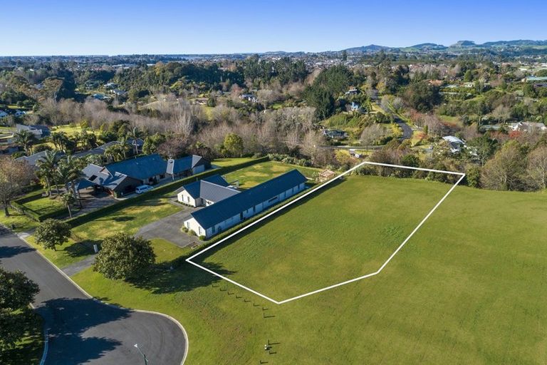 Photo of property in 11r Molloy Rise, Pyes Pa, Tauranga, 3112