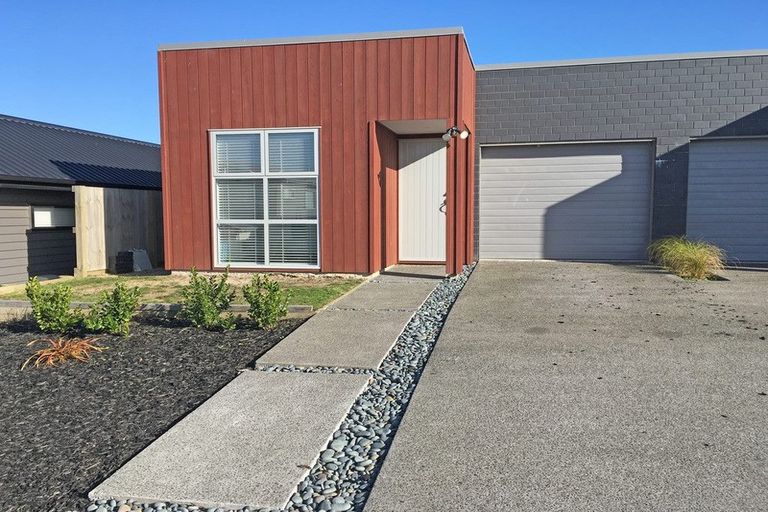 Photo of property in 6 Onukutara Place, Huntington, Hamilton, 3210