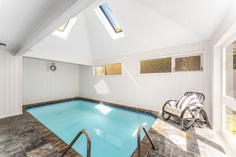 Photo of property in 14 Sefton Street, Wadestown, Wellington, 6012