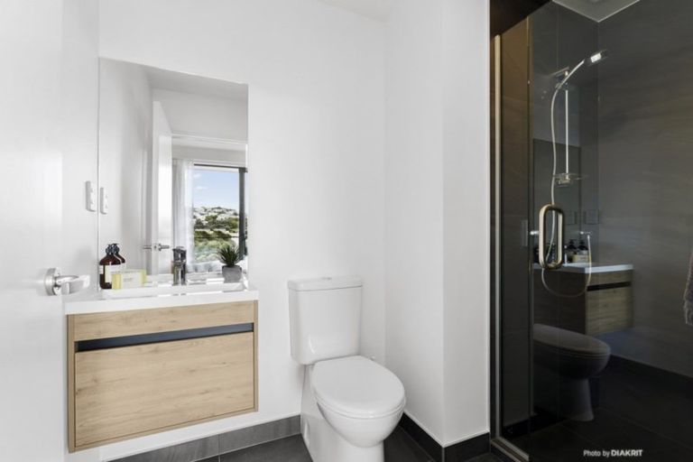 Photo of property in 18u3 Oriental Terrace, Oriental Bay, Wellington, 6011