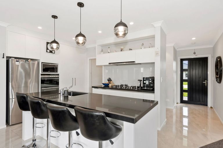 Photo of property in 19 Kowhai Drive, Cambridge, 3434