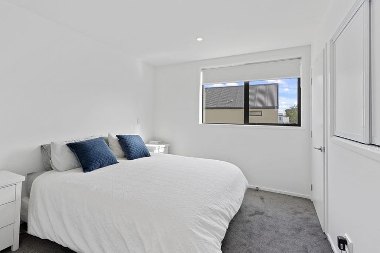 Photo of property in 11/12 Freyberg Avenue, Riccarton, Christchurch, 8011