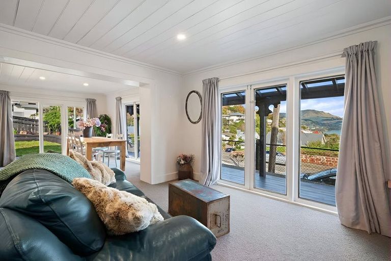 Photo of property in 2a Ripon Street, Lyttelton, 8082