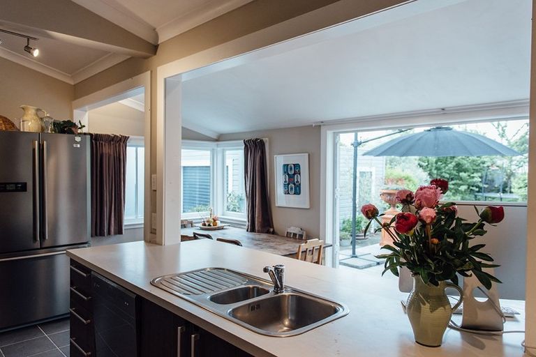 Photo of property in 53 Vigor Brown Street, Napier South, Napier, 4110