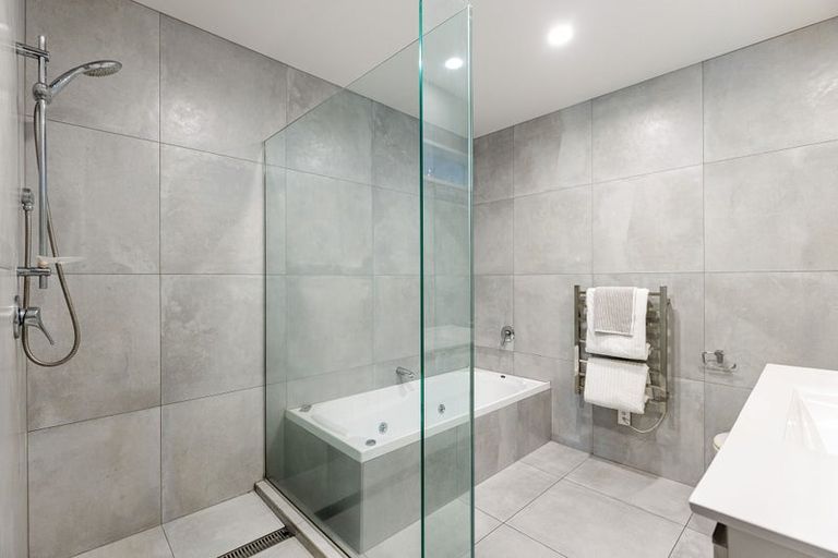 Photo of property in 562a Madras Street, St Albans, Christchurch, 8014