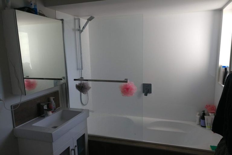 Photo of property in 13 Tribute Loop, Takanini, 2112