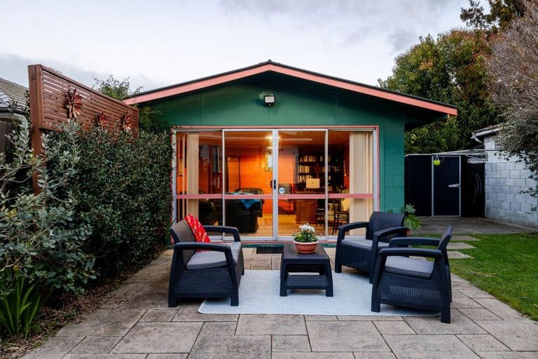 Photo of property in 3 Clarke Avenue, Highbury, Palmerston North, 4412