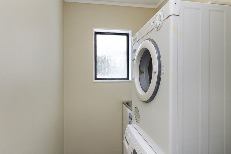 Photo of property in 53f5 Dominion Park Street, Johnsonville, Wellington, 6037