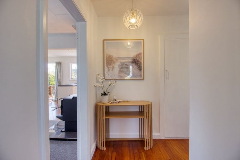 Photo of property in 28 Leistrella Road, Hoon Hay, Christchurch, 8025