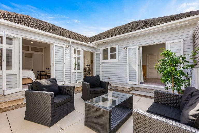 Photo of property in 1/16 Tennyson Avenue, Takapuna, Auckland, 0622