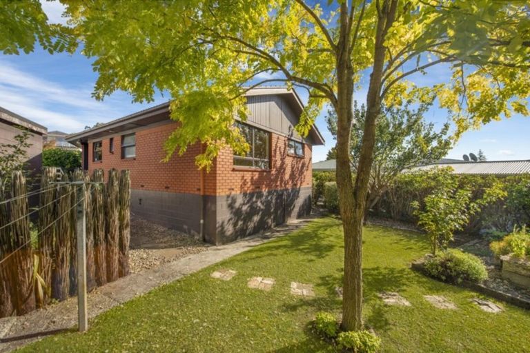 Photo of property in 57 Macdonald Road, Glenview, Hamilton, 3206