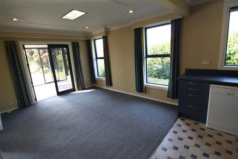 Photo of property in 229 Gladstone Road South, East Taieri, Mosgiel, 9092