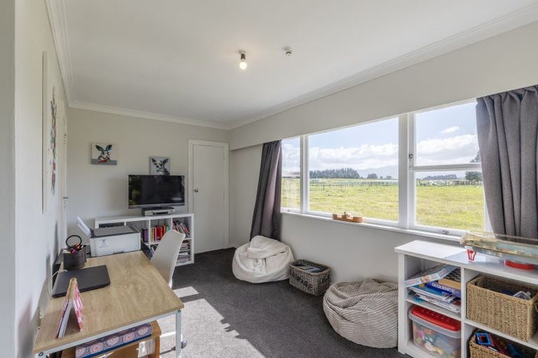 Photo of property in 71 Laws Road, Dannevirke, 4972