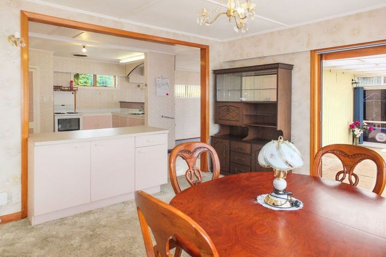 Photo of property in 18 Hulke Street, Foxton, 4814