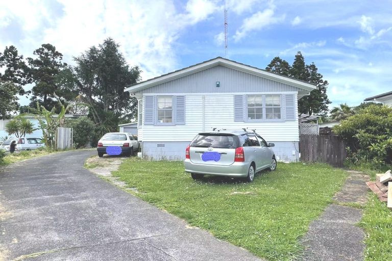 Photo of property in 32 Preston Avenue, Henderson, Auckland, 0610