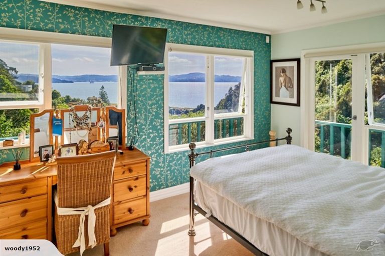 Photo of property in 55 Rona Street, Eastbourne, Lower Hutt, 5013