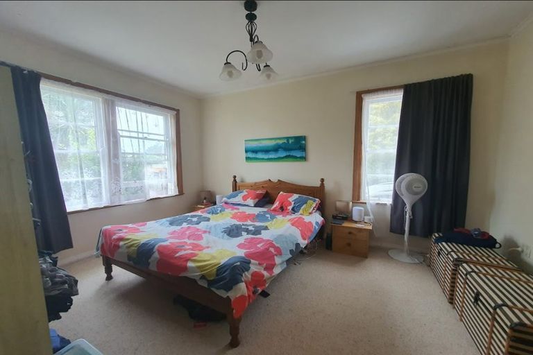 Photo of property in 1/24 Jutland Street, Waterloo, Lower Hutt, 5011