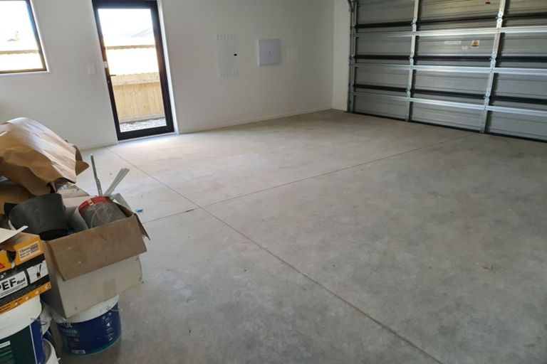 Photo of property in 37 Reuben Avenue, Rolleston, 7615