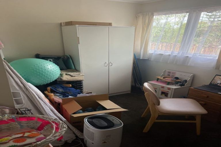 Photo of property in 41 Rathgar Road, Henderson, Auckland, 0610