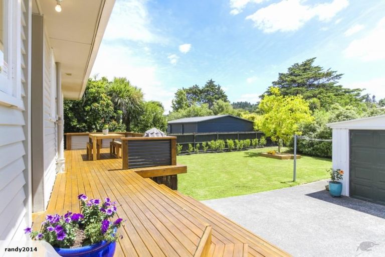 Photo of property in 12 Lucinda Place, Glen Eden, Auckland, 0602