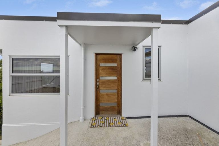 Photo of property in 4 Scroggs Hill Road, Brighton, Dunedin, 9035