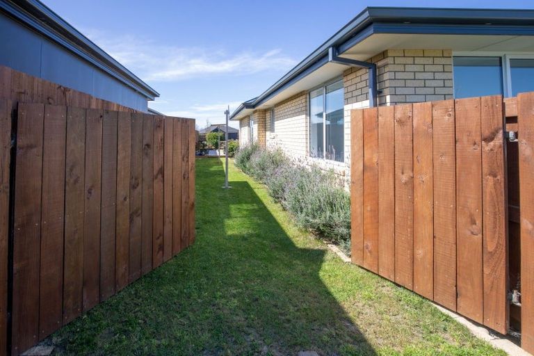 Photo of property in 9 Andesite Drive, Rolleston, 7614